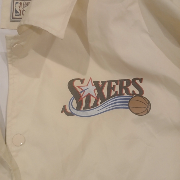 Mitchell & Ness 76ers windbreaker - Picture 2 of 5